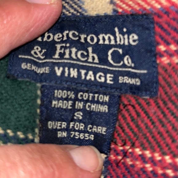 Abercrombie and Finch vintage flannel size S - Picture 3 of 3